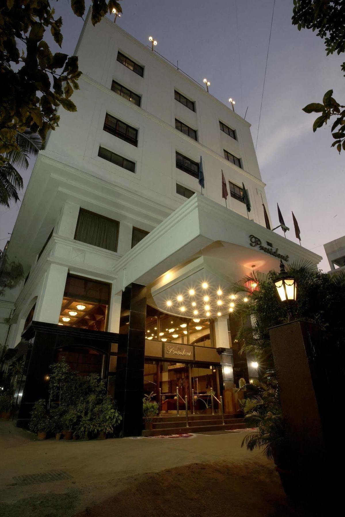The President Hotel Shivajinagar Pune Exterior photo